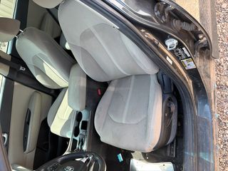 2016 Kia Optima LX - Interior Front Seat Image